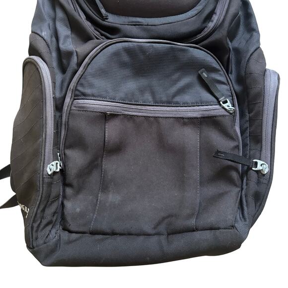 Oakley Backpack Laptop Holder Sunglasses Case Black Gray Multiple Compartments main image 5